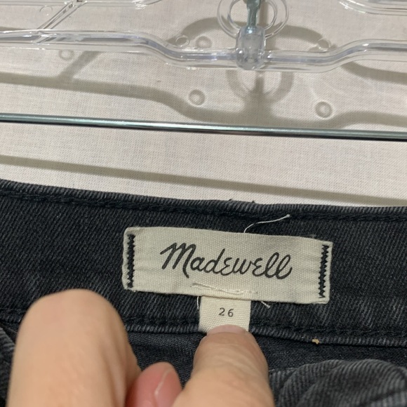 Madewell High Rise Denim Shorts Drop Hem Edition - Picture 3 of 6